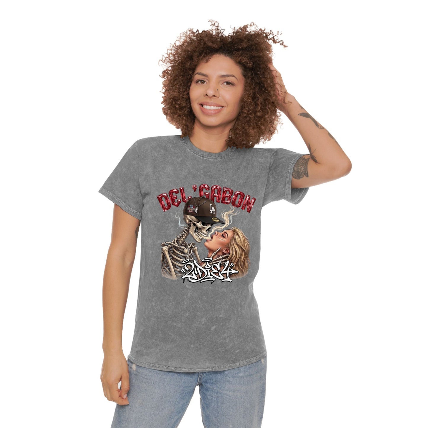 Del Gabon Skull Kiss Mineral Wash T-Shirt — Retro Rock Gothic Graphic Tee