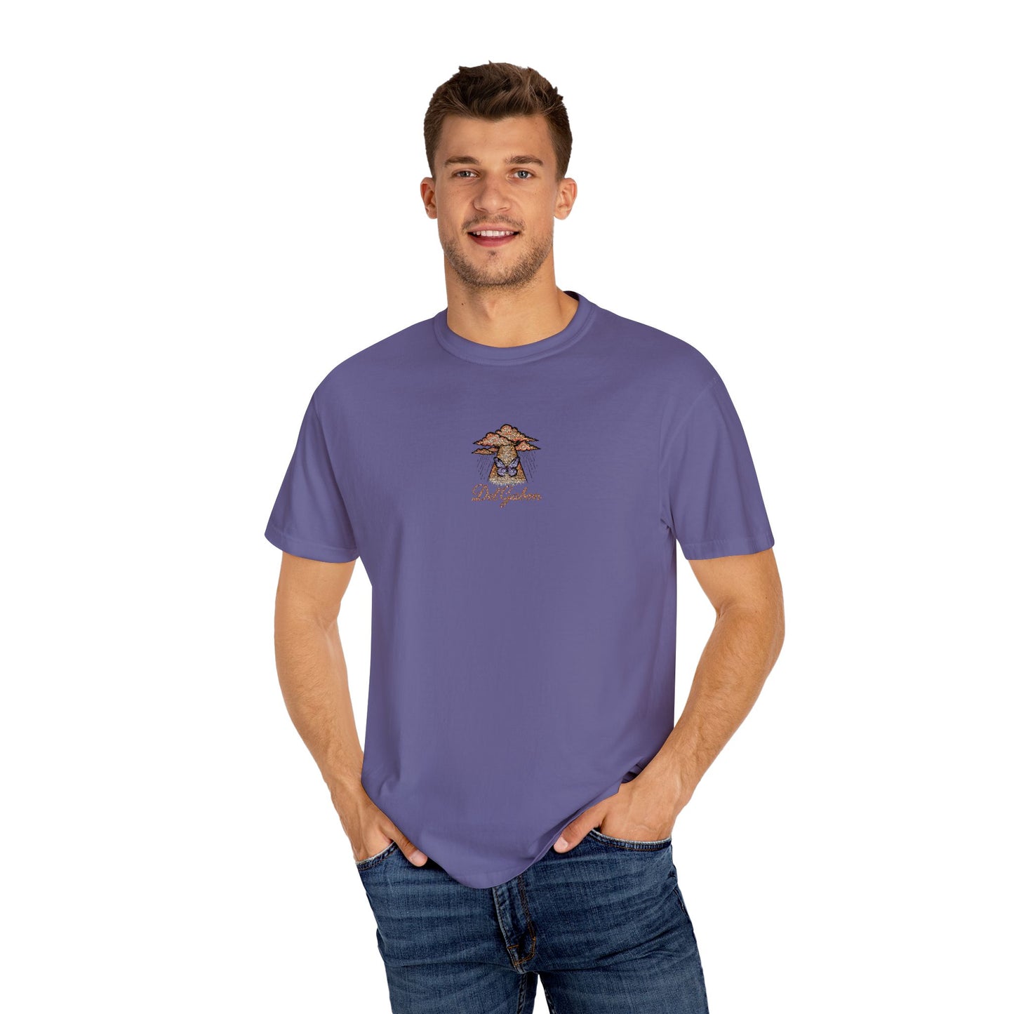 Del’Gabon butterfly September -tee