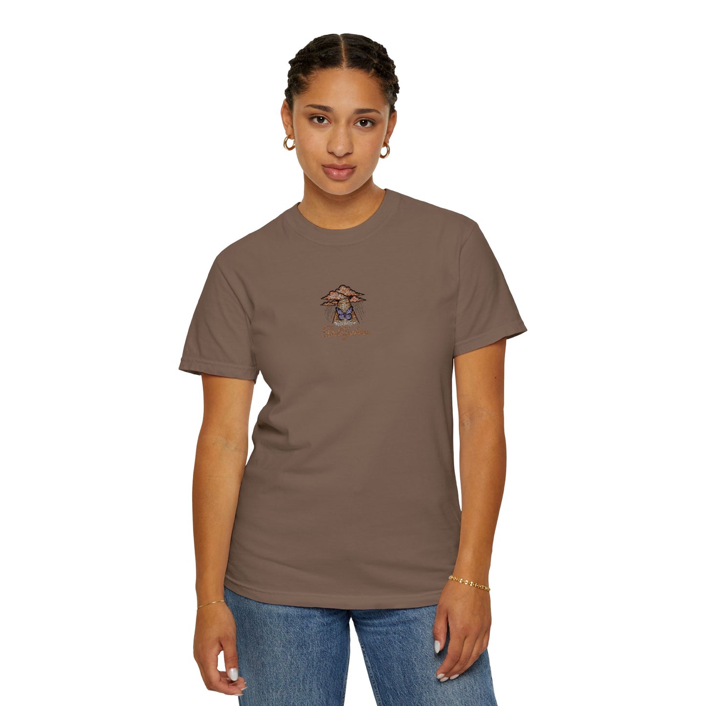 Del’Gabon butterfly September -tee