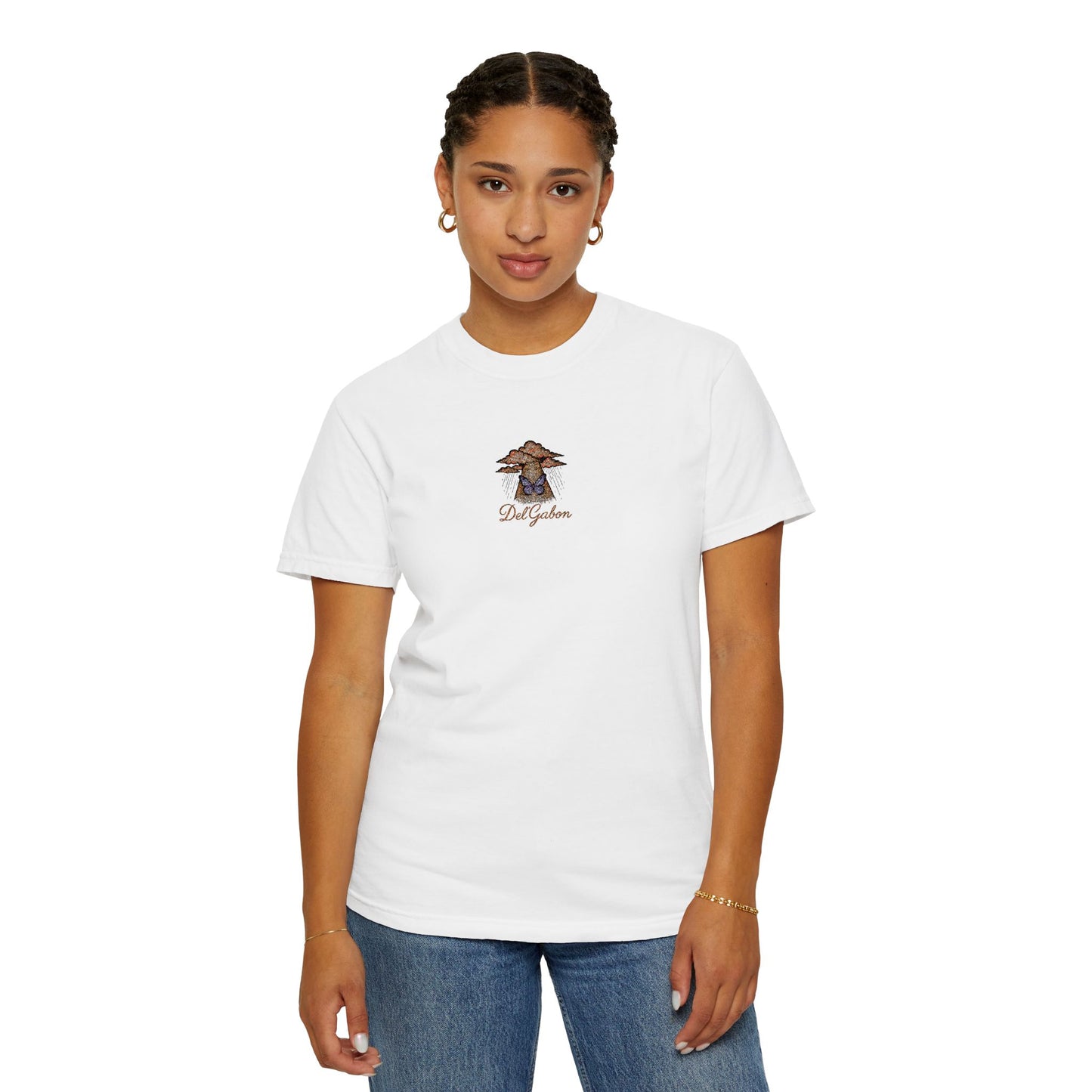 Del’Gabon butterfly September -tee