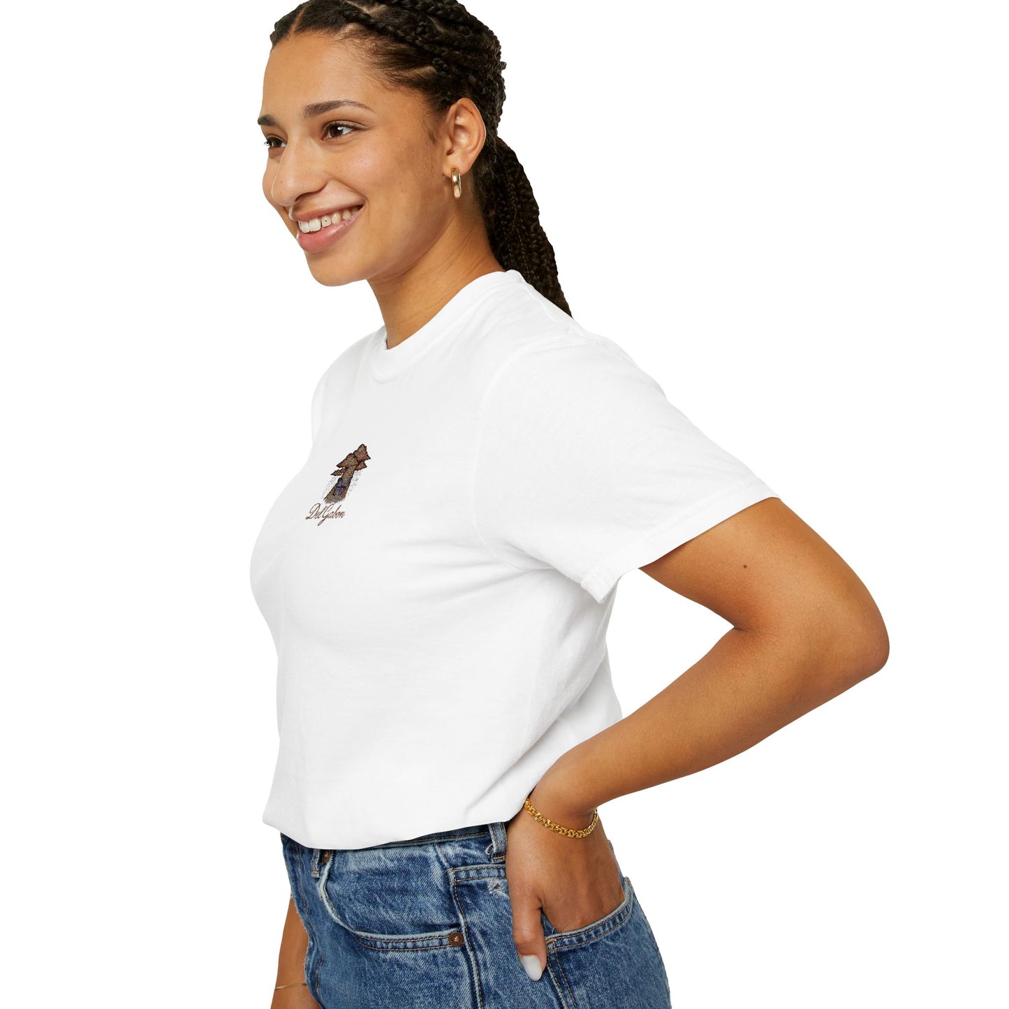 Del’Gabon butterfly September -tee
