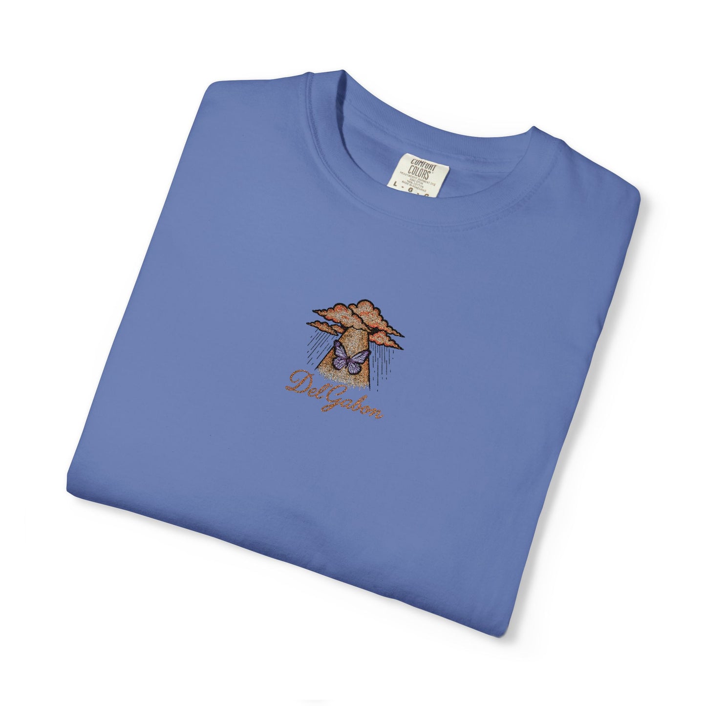 Del’Gabon butterfly September -tee