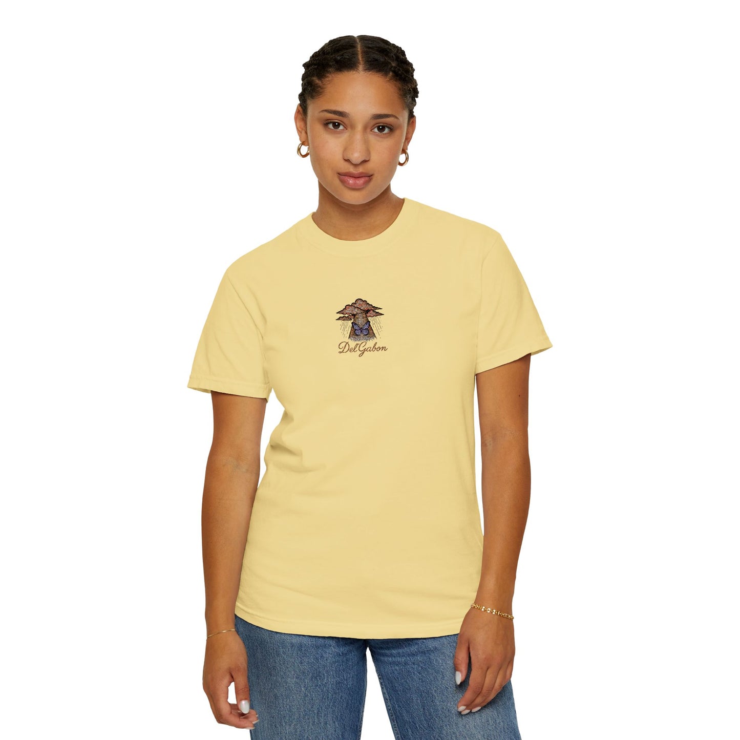 Del’Gabon butterfly September -tee